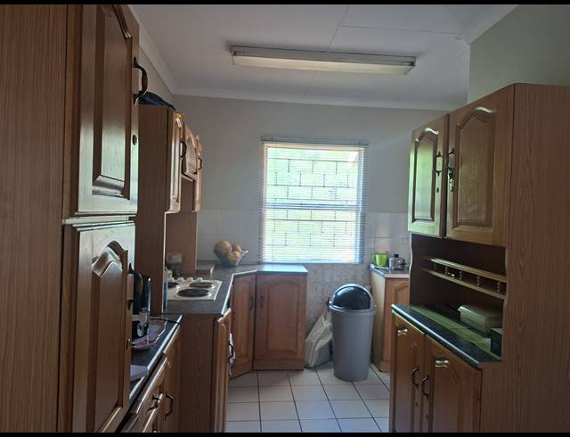 2 BEDROOM APARTMENT FOR SALE IN SAFARI GARDENS